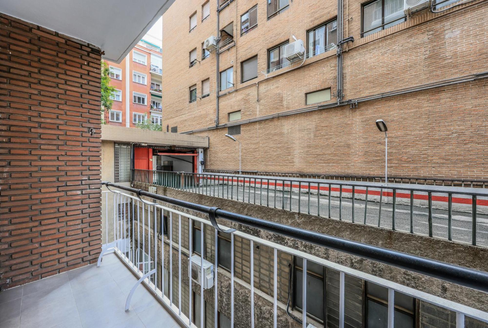 Amazinn Places Chamberi Madrid Exterior foto