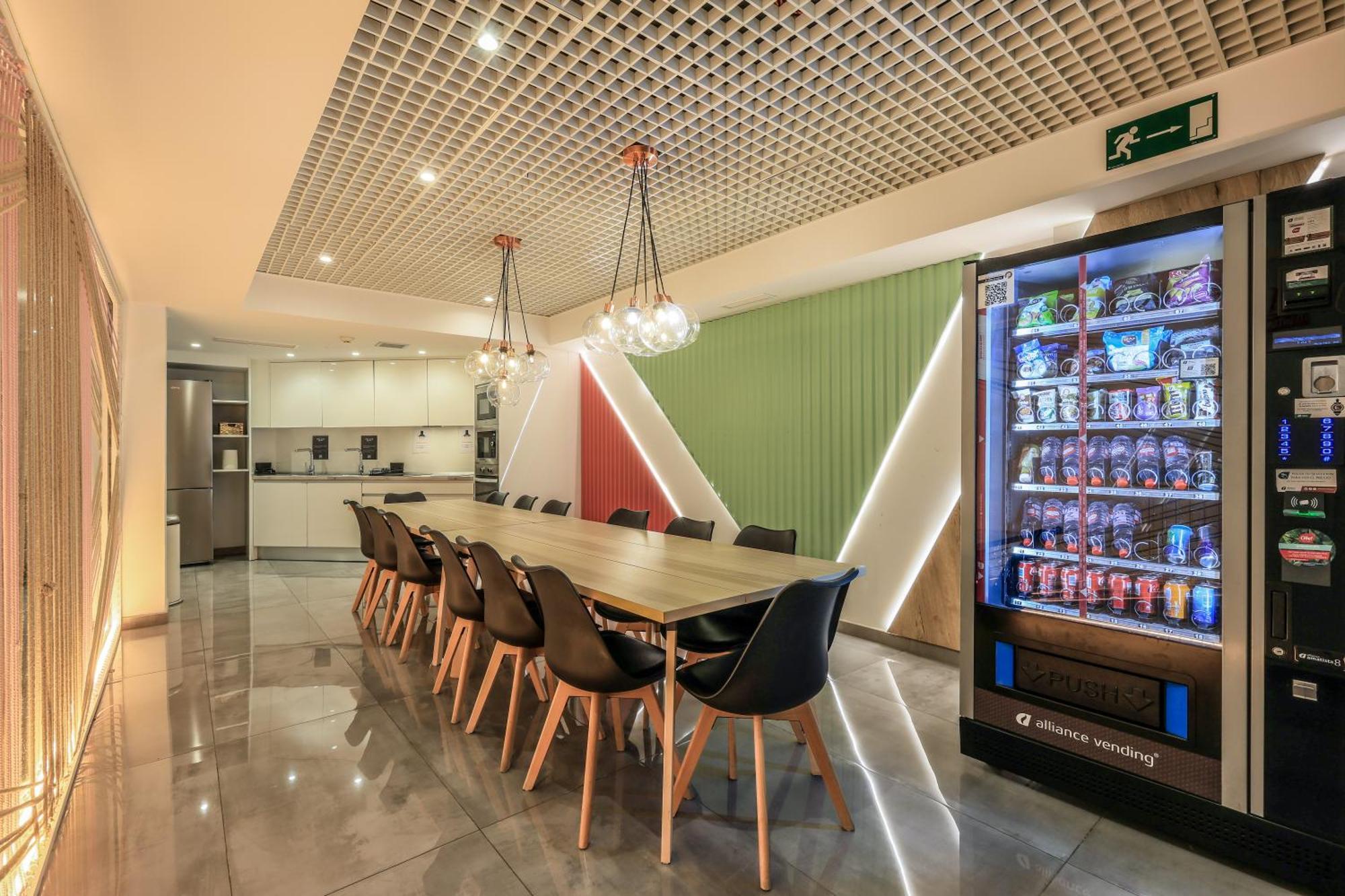 Amazinn Places Chamberi Madrid Exterior foto